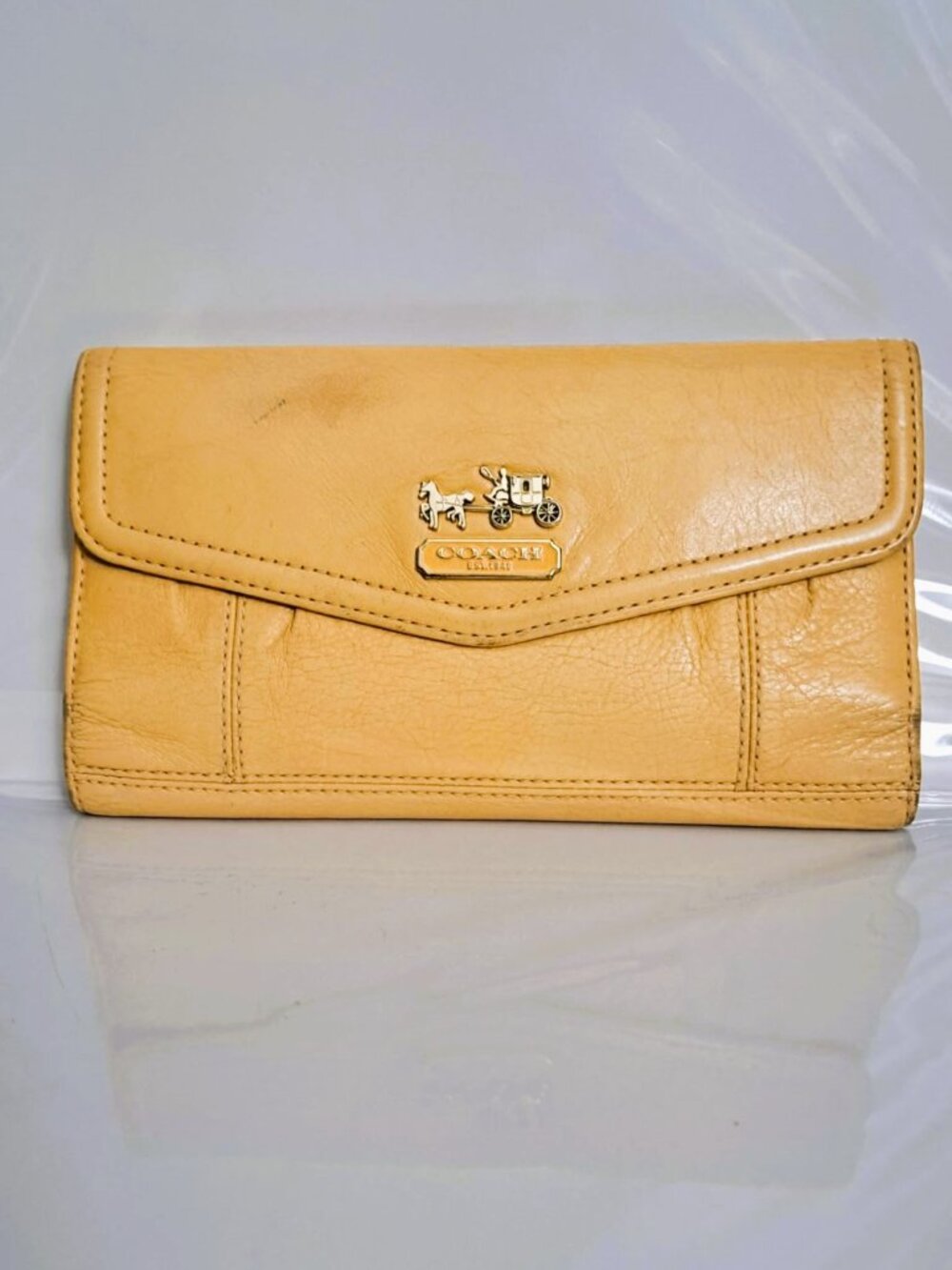 Vintage Coach (Est. 1941) Madison Caramel / British Tan Leather Trifold Wallet
